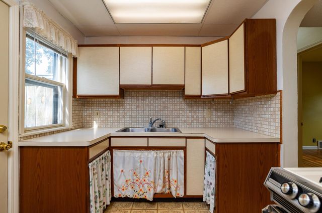 3120 Louisiana Avenue S, Saint Louis Park, MN 55426