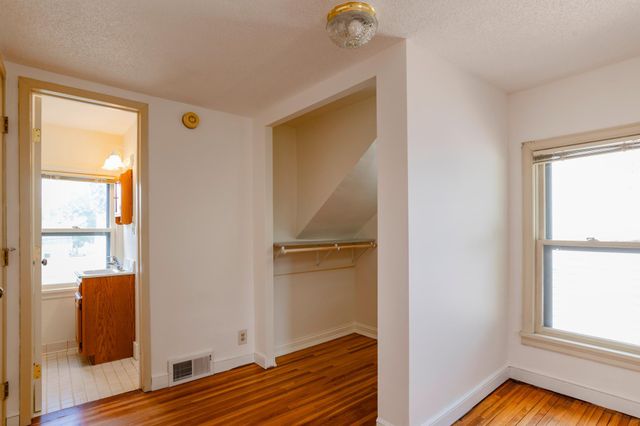 3120 Louisiana Avenue S, Saint Louis Park, MN 55426