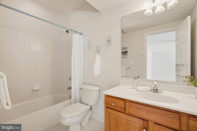 6812 CROFTON COLONY CT, Crofton, MD 21114