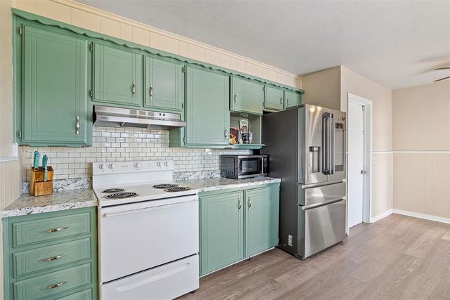 404 N Park Street, El Reno, OK 73036