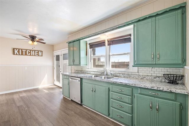 404 N Park Street, El Reno, OK 73036