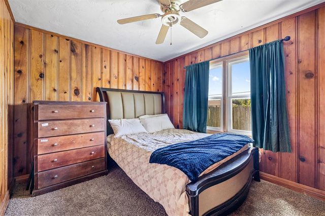 404 N Park Street, El Reno, OK 73036