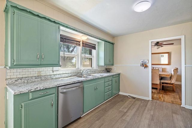 404 N Park Street, El Reno, OK 73036