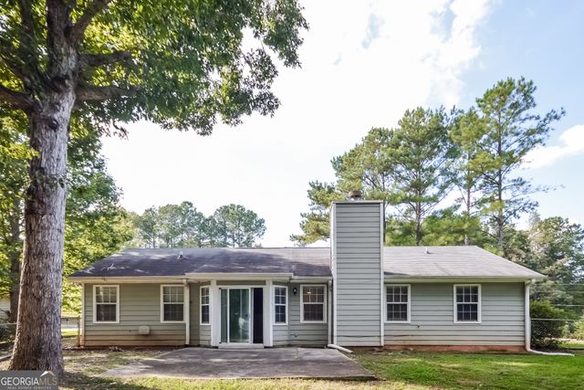 330 E Country Woods Drive, Covington, GA 30016