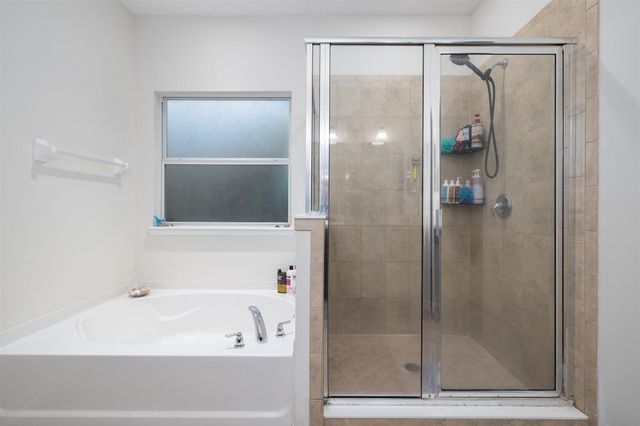 415 W New England Dr, Elkton, FL 32033