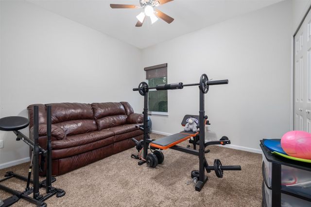 415 W New England Dr, Elkton, FL 32033