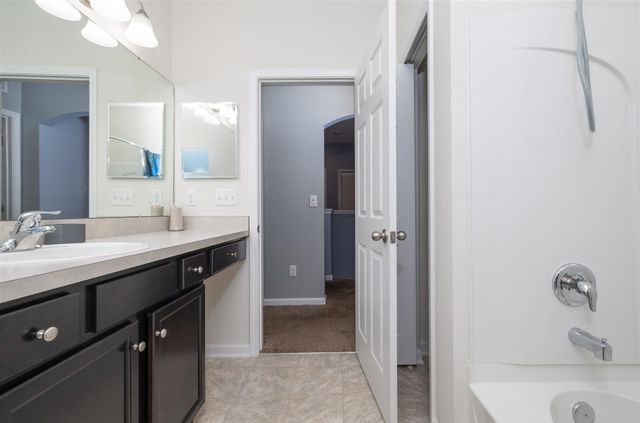 415 W New England Dr, Elkton, FL 32033