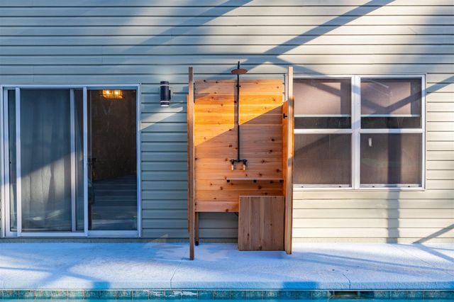 415 W New England Dr, Elkton, FL 32033