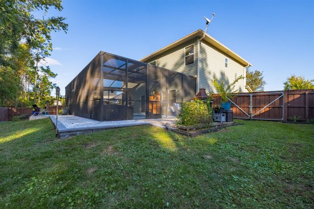 415 W New England Dr, Elkton, FL 32033