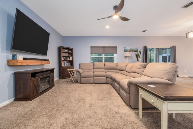 415 W New England Dr, Elkton, FL 32033