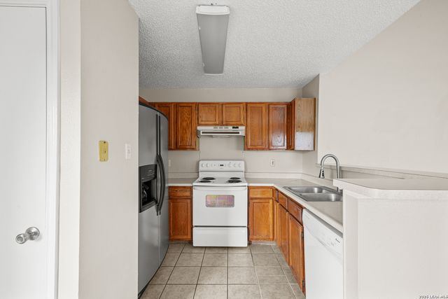 7346 WEYBRIDGE, San Antonio, TX 78250