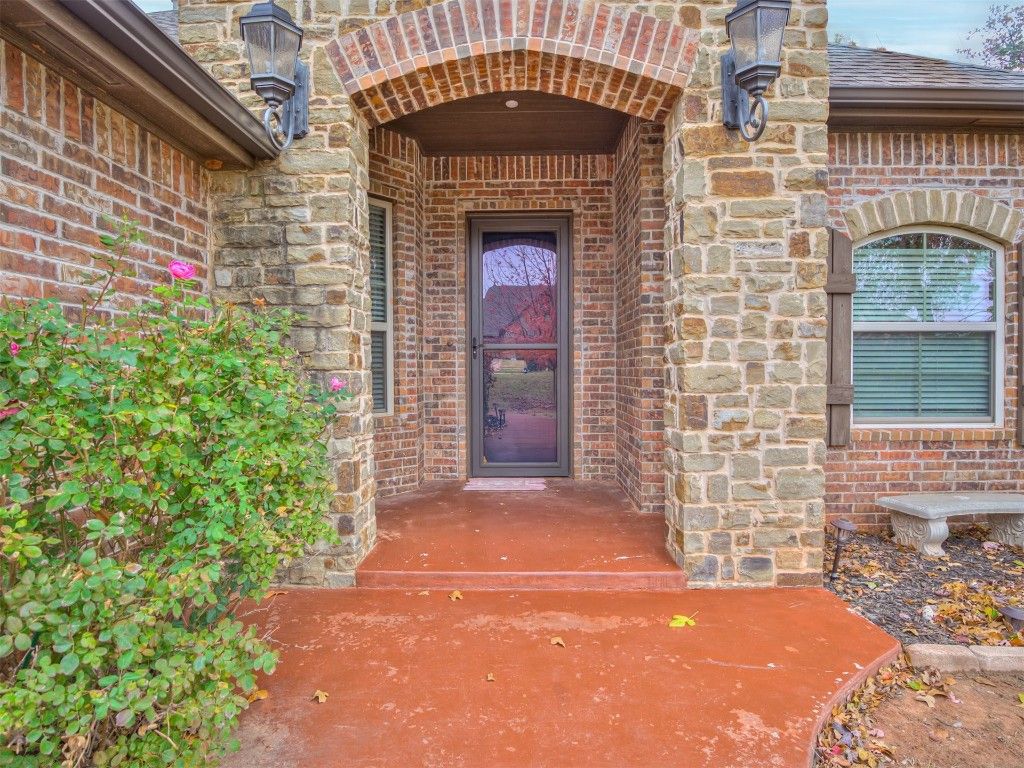1832 Buckskin Court, Blanchard, OK 73010