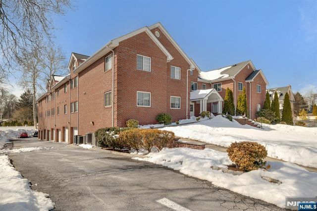199 Union Avenue 2F, Rutherford, NJ 07070
