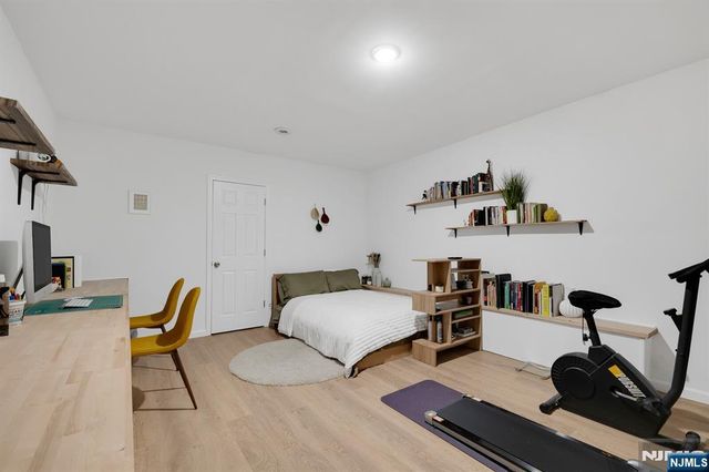 199 Union Avenue 2F, Rutherford, NJ 07070