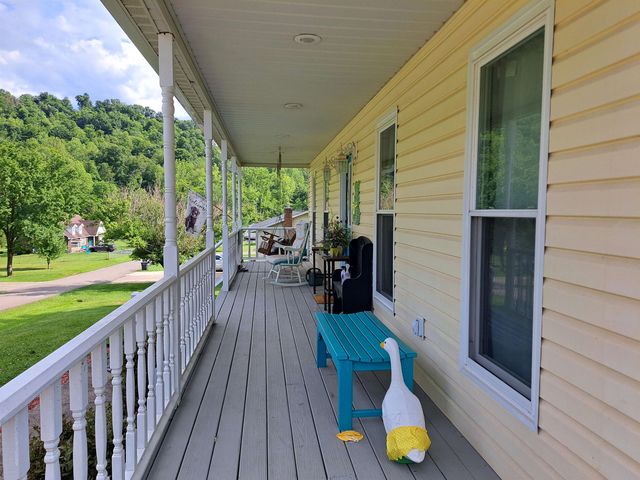 28 TWP RD 340, Proctorville, OH 45669