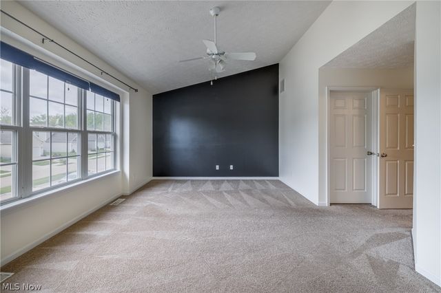 29089 Pembrooke Boulevard, Olmsted Twp, OH 44138