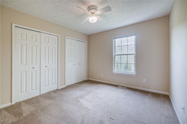 29089 Pembrooke Boulevard, Olmsted Twp, OH 44138