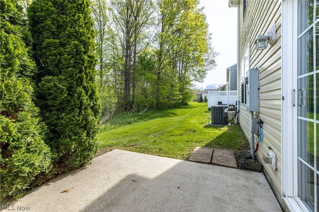 29089 Pembrooke Boulevard, Olmsted Twp, OH 44138