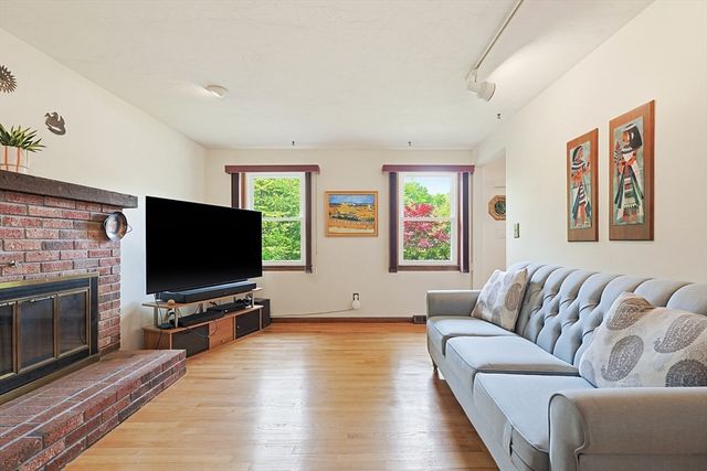 218 Hampton Road, Sharon, MA 02067