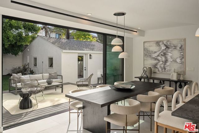 3401 Keeshen Drive, Los Angeles, CA 90066