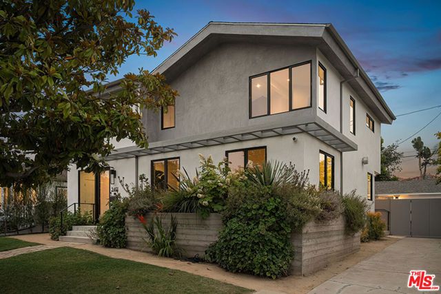 3401 Keeshen Drive, Los Angeles, CA 90066