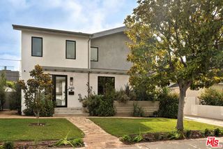 3401 Keeshen Drive, Los Angeles, CA 90066