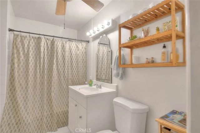 1042 Frontier, Norco, CA 92860