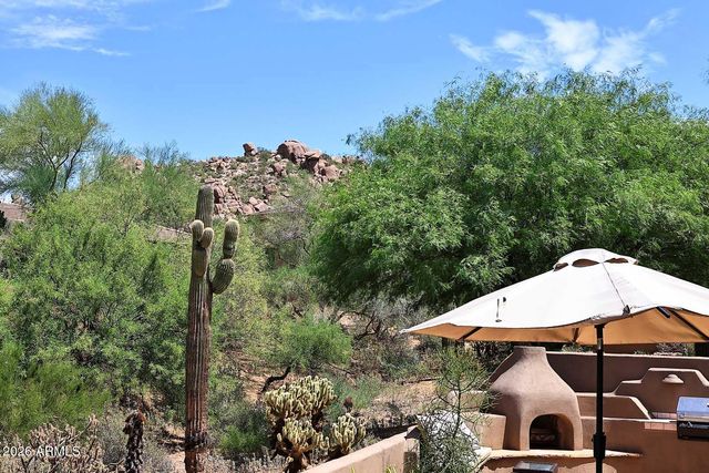 7442 E QUIEN SABE Way, Scottsdale, AZ 85266