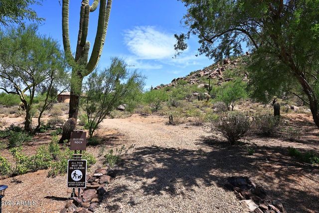 7442 E QUIEN SABE Way, Scottsdale, AZ 85266