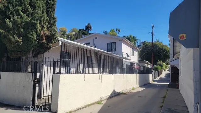 1458 Silver Lake Boulevard, Los Angeles, CA 90026