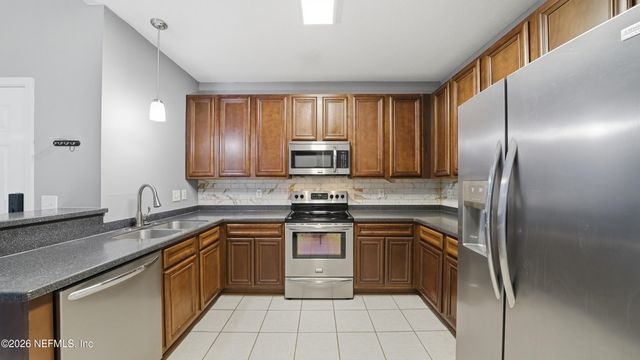 5006 KEY LIME Drive 307, Jacksonville, FL 32256