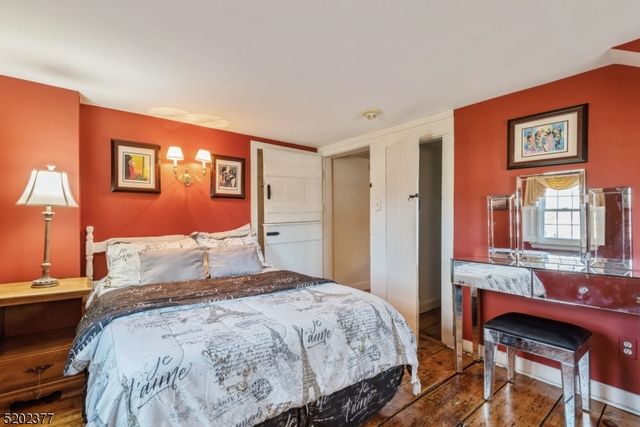 6 Hanover Rd, Florham Park Boro, NJ 07932