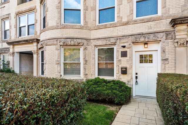 116 Pleasant St B, Brookline, MA 02446