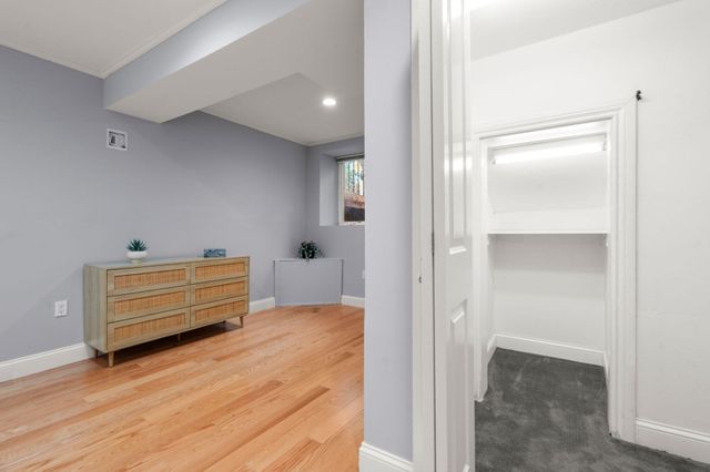 116 Pleasant St B, Brookline, MA 02446