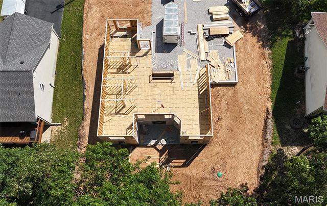 9840 Ridgecrest Drive, Hillsboro, MO 63050