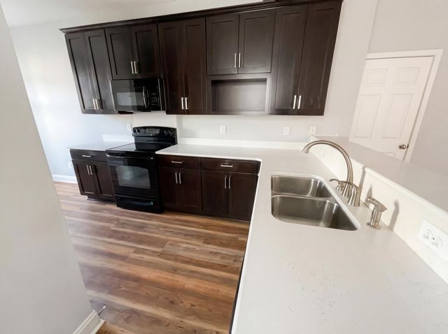 278 Chemistry Circle, Ladson, SC 29456