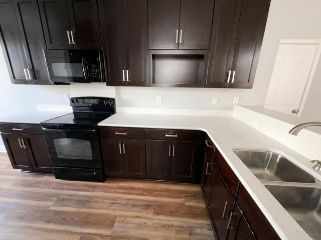 278 Chemistry Circle, Ladson, SC 29456