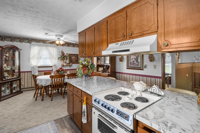 276 Kay Lane, Lily, KY 40740