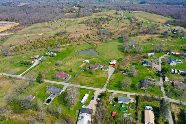 276 Kay Lane, Lily, KY 40740