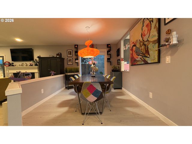 6650 Sw CANBY St, Portland, OR 97223