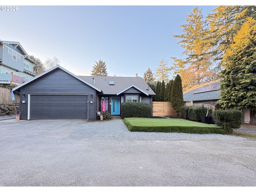 6650 Sw CANBY St, Portland, OR 97223