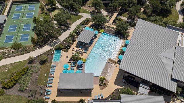 808 DANCING OAK LN, San Marcos, TX 78666