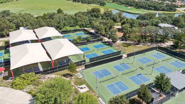 808 DANCING OAK LN, San Marcos, TX 78666