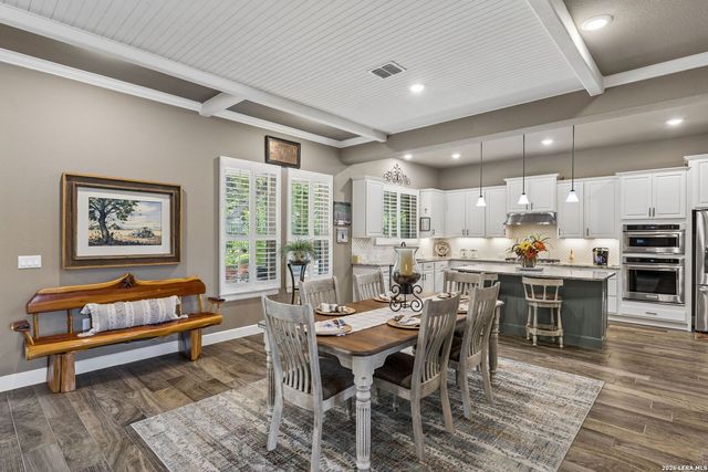 808 DANCING OAK LN, San Marcos, TX 78666