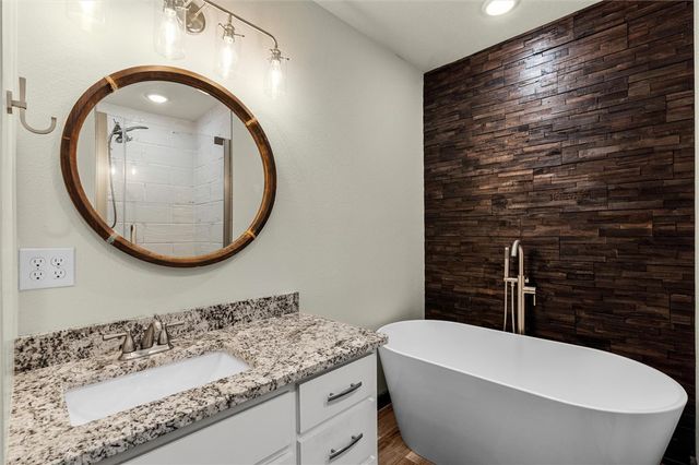 2203 Beth Lane, Bentonville, AR 72712