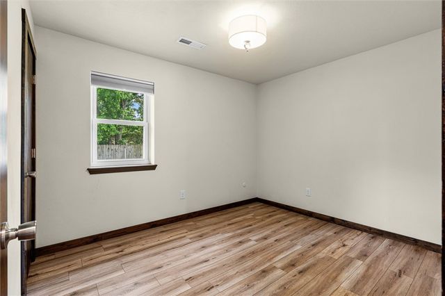 2203 Beth Lane, Bentonville, AR 72712