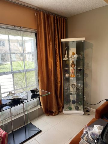 1640 NW 19th Ter 103, Delray Beach, FL 33445