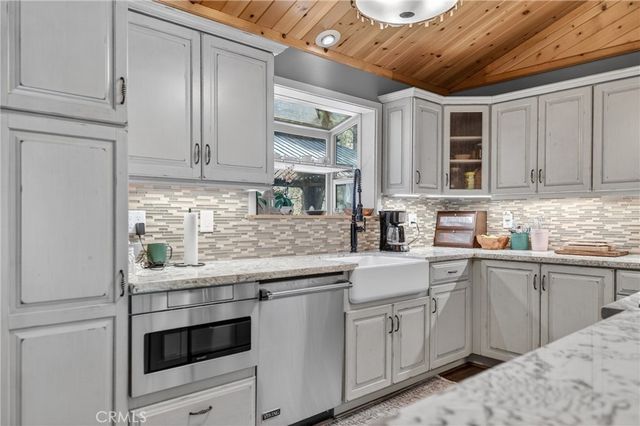 1900 Teton Way, Pine Mountain Club, CA 93222