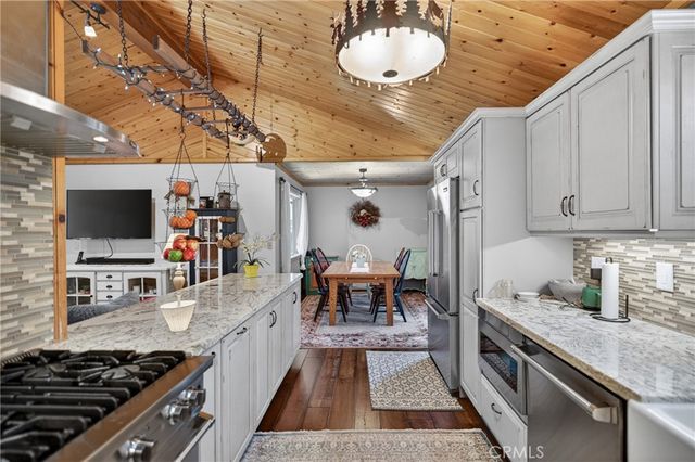 1900 Teton Way, Pine Mountain Club, CA 93222