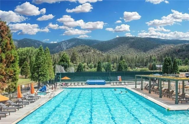 1900 Teton Way, Pine Mountain Club, CA 93222